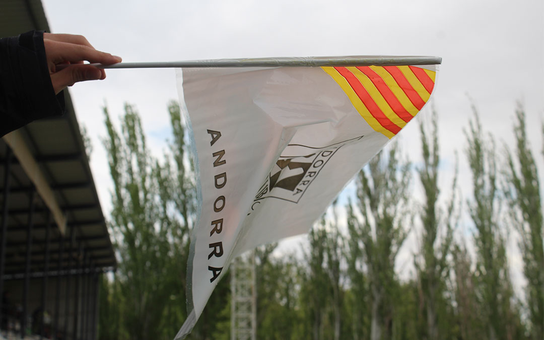 Partido entre el Andorra C.F. y el Magallón con el ascenso a Tercera en juego. / Eduard Peralta