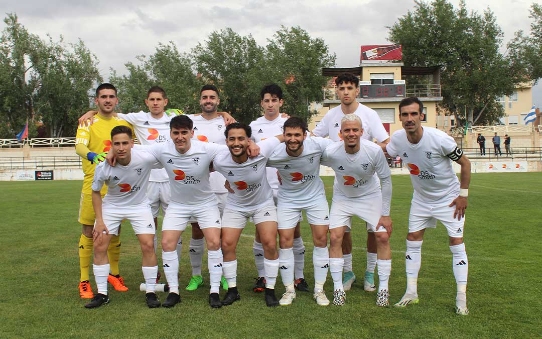 Partido entre el Andorra C.F. y el Magallón con el ascenso a Tercera en juego. / Eduard Peralta