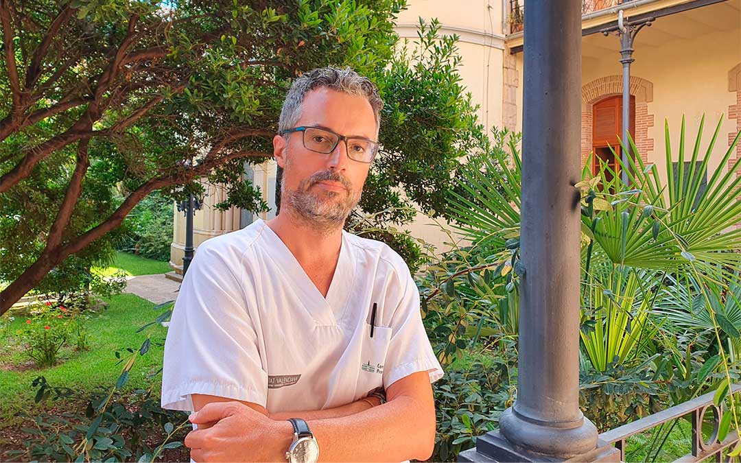 El doctor Matías Real López, psiquiatra experto en adicciones a las pantallas. / M.R.L.