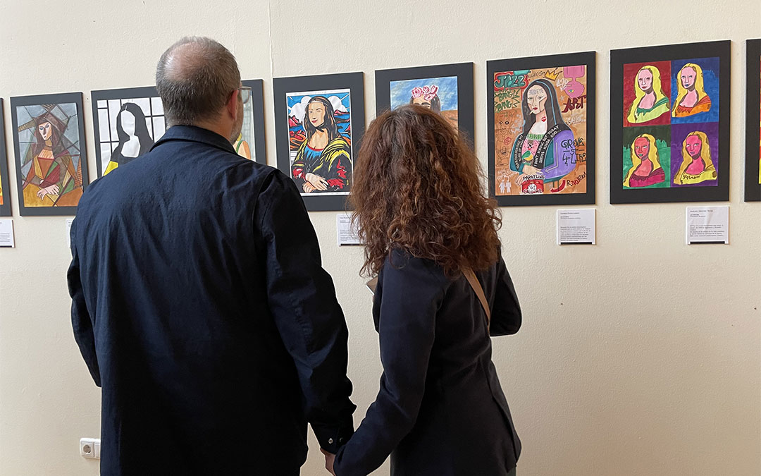 Las obras expuestas muestran la «evolución artística» de los alumnos de 1º y 2º de Bachillerato de Artes desarrollada durante el curso./ María Celiméndiz
