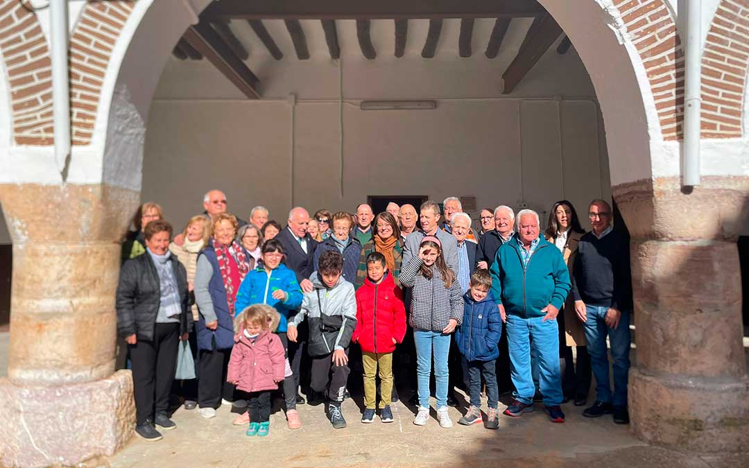 Cariñoso recibimiento a la Justicia de Aragón a Segura de Baños./Justicia de Aragón