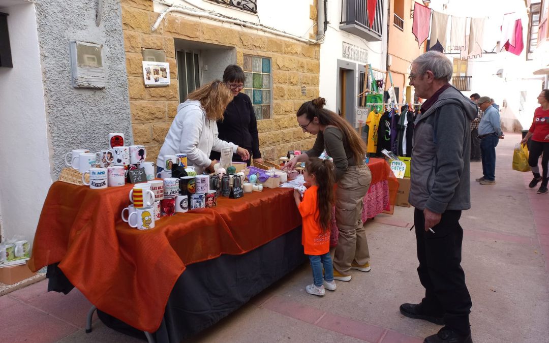 Mercadillo de primavera este sábado en Ariño./ Ayto.