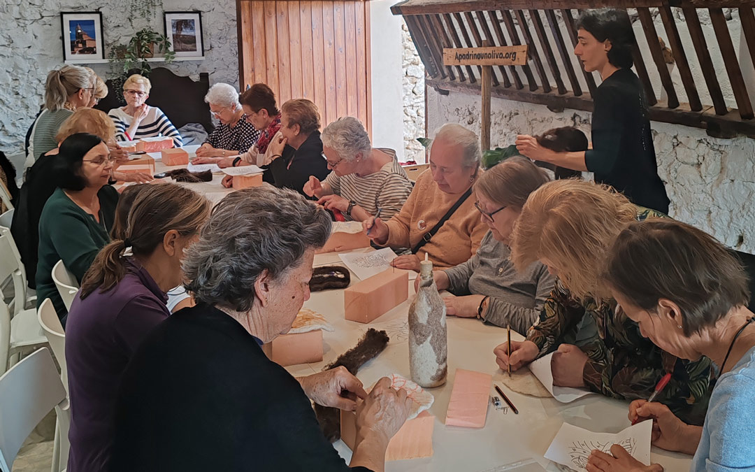 Jornada de hilando historias en Oliete. /LA COMARCA