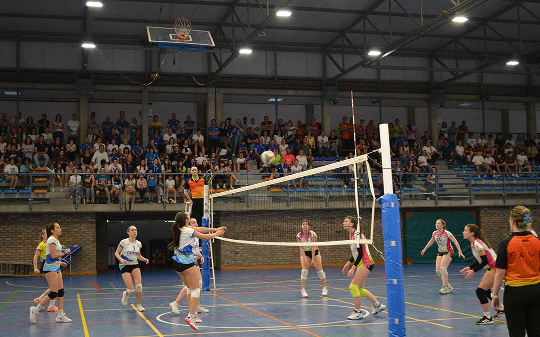 Disputa por el tercer puesto entre el Alcañiz y el Kasalkas./I.M.