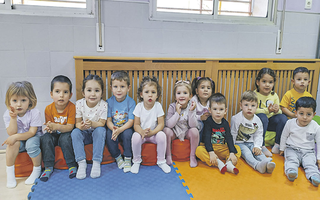 Niños del aula 2-3 años de la Escuela Infantil de Utrillas. /Escuela Infantil
