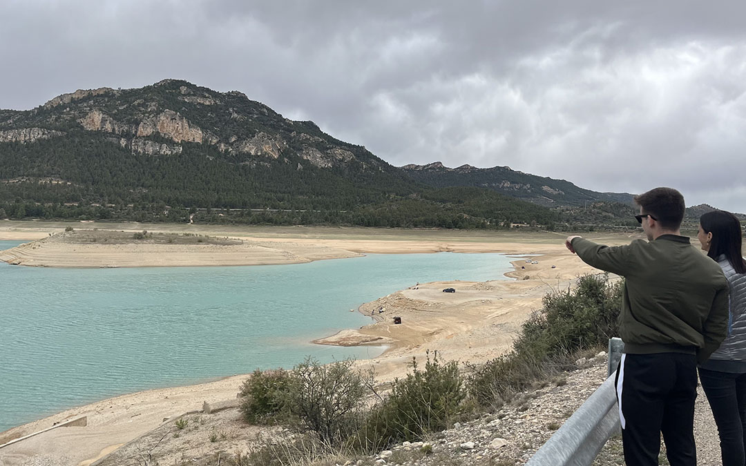 El embalse de Calanda, en el Guadalope, está ya a menos del 26%./ Camila Ortiz.