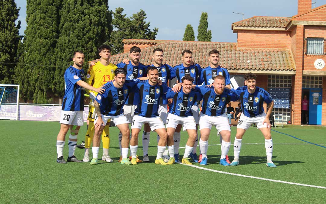 XI inicial del C.D. Caspe este domingo con motivo de la disputa del playoff ante el C.D. Cuarte / Eduard Peralta
