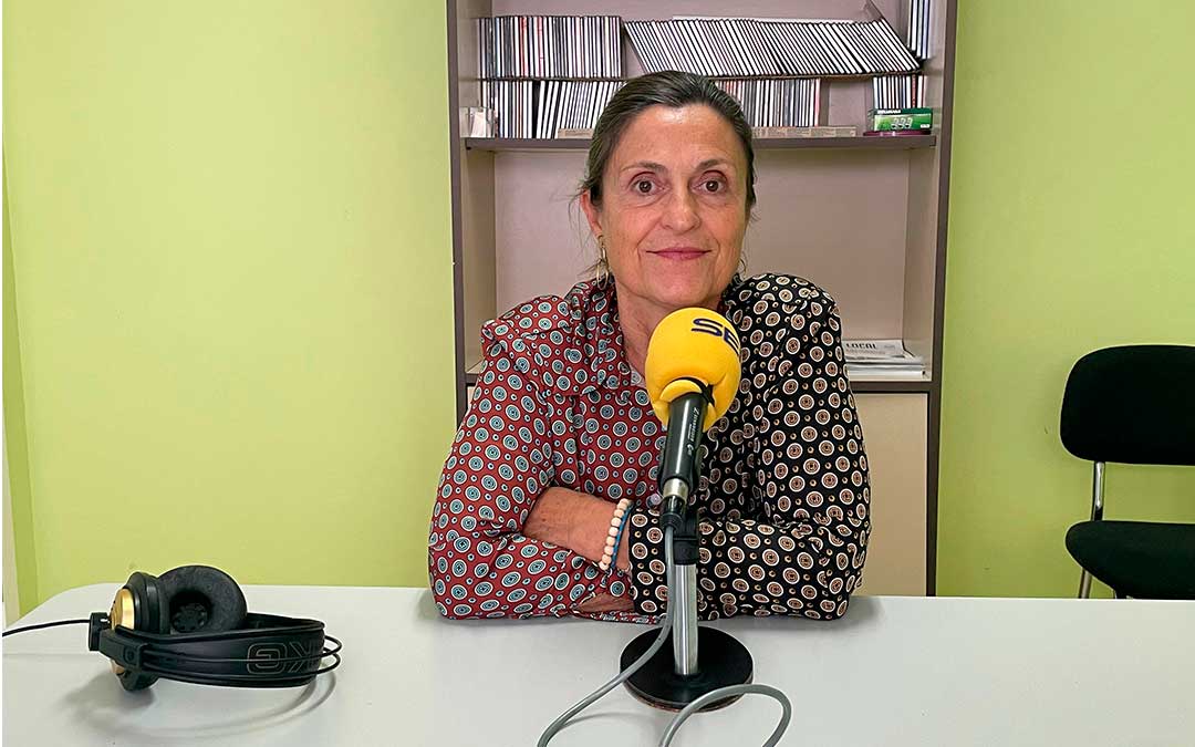 Cristina Bret en Radio Caspe./ S.F.