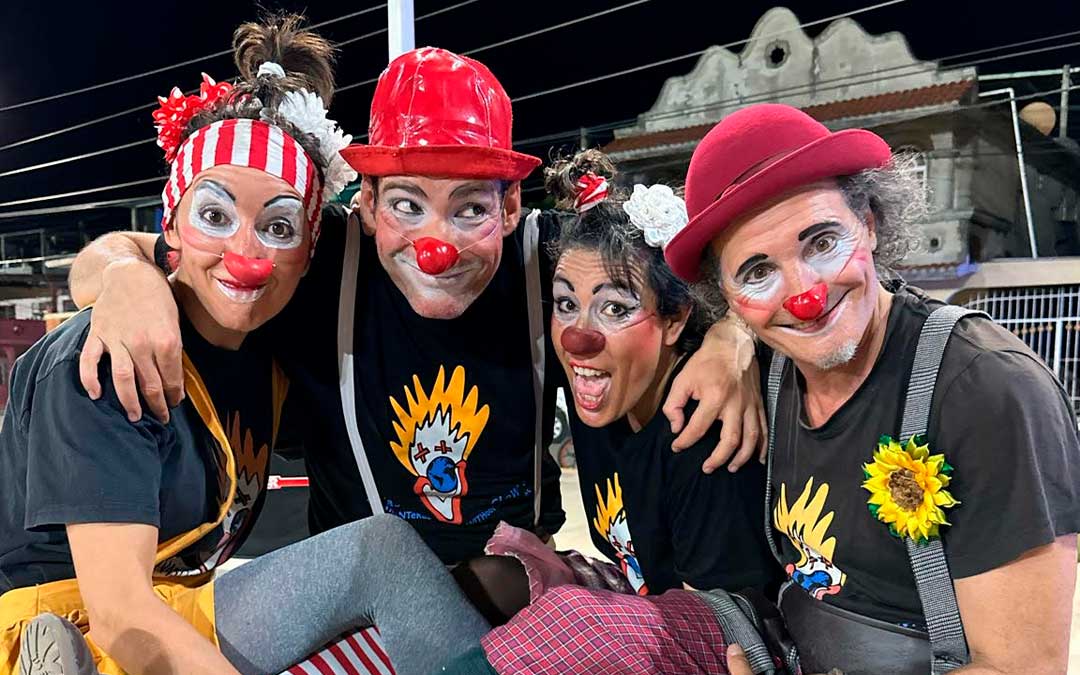 Equipo de Payasos Sin Fronteras en la expedición en México./ M.C.
