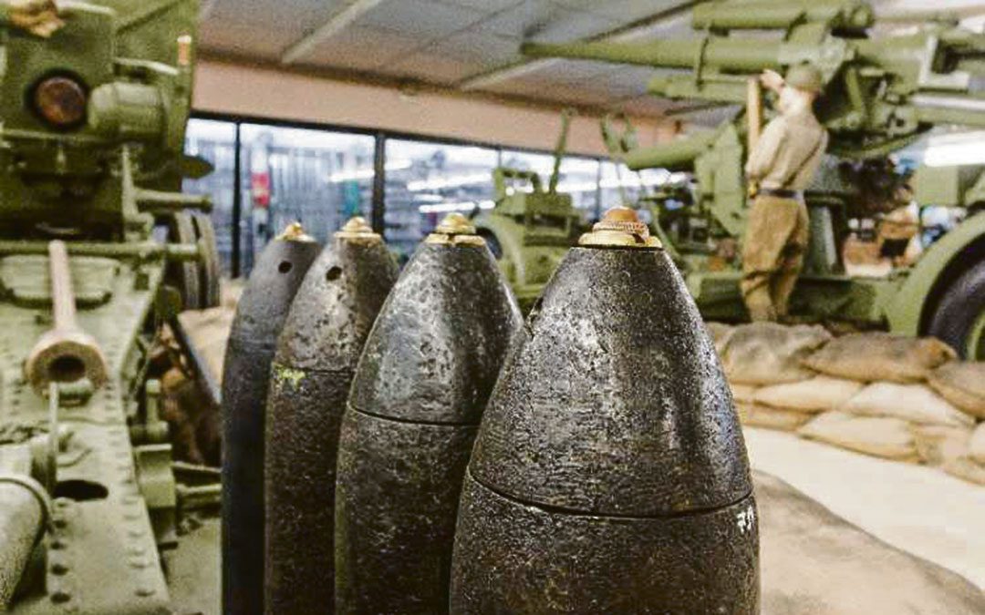 El museo de la Batalla del Ebro cuenta con gran parte del material que se utilizó en 1938. Se puede visitar de martes a sábado por la mañana y tarde y los domingos por la tarde. / L.C
