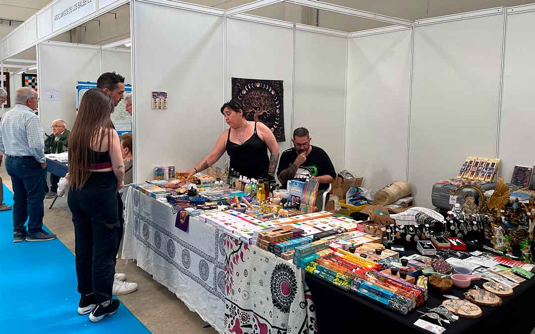 Stands de artesanía./ S.F.
