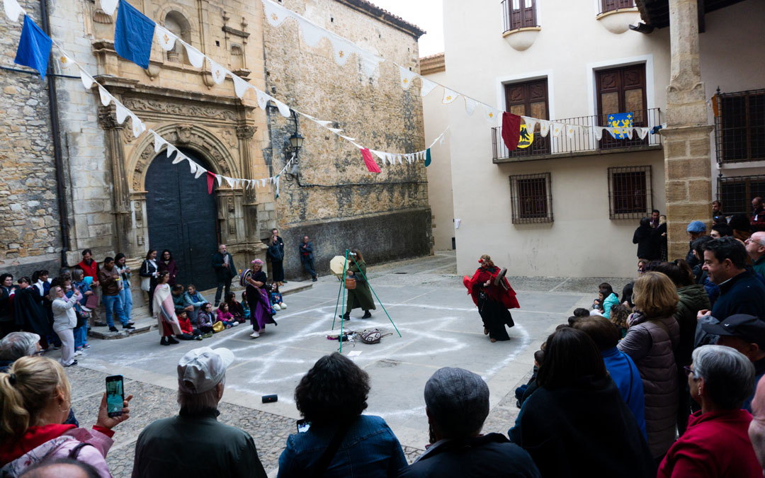 Se representaron actos como la quema de brujas. /Ayto. Iglesuela