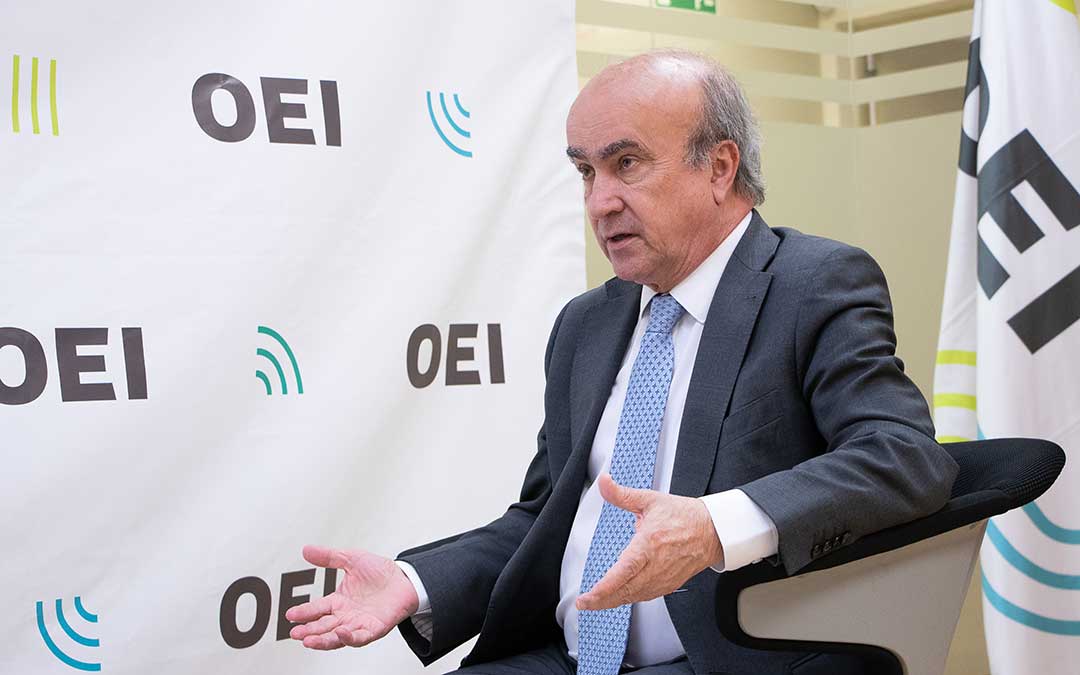 El secretario general de la Organización de los Estados Iberoamericanos (OEI), Mariano Jabonero./ La COMARCA