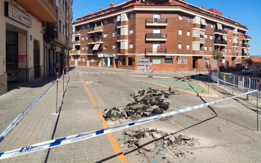 Primeras intervenciones en el tramo I de la calle Camino Batán./ Ayto. Caspe
