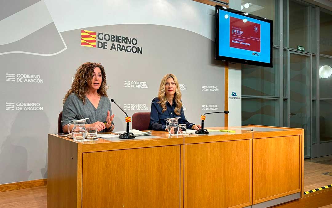 Ana Sanz y Mar Vaquero durante la presentación de la I Semana de la Pyme./ DGA