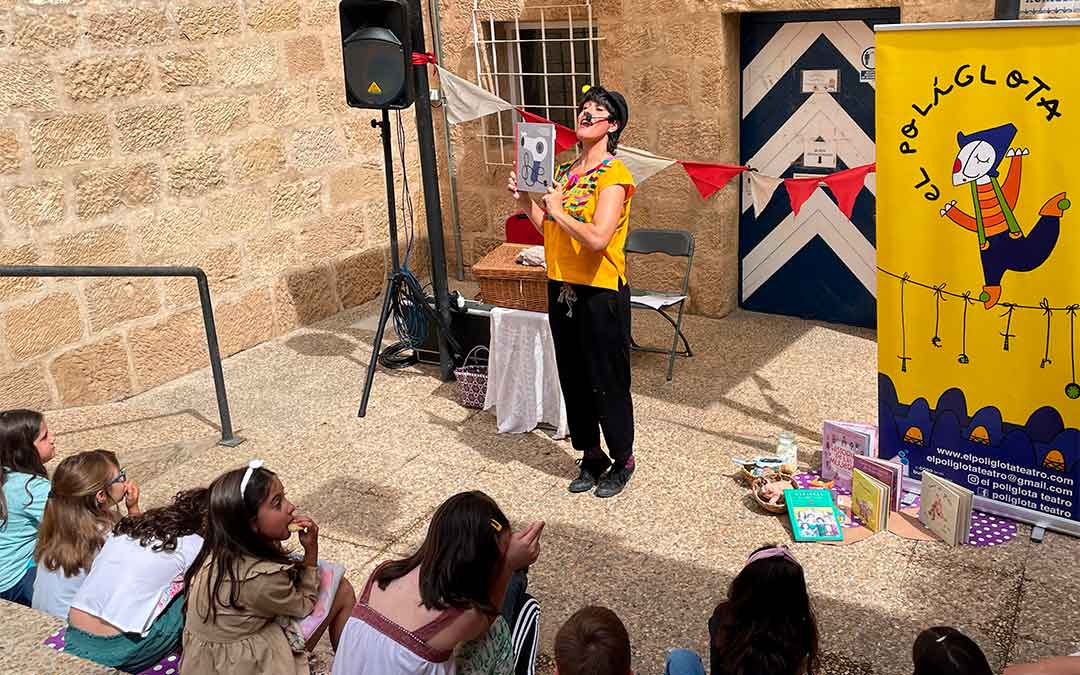 Los cuentos de este domingo estaban vinculados con figuras femeninas./ S.F.