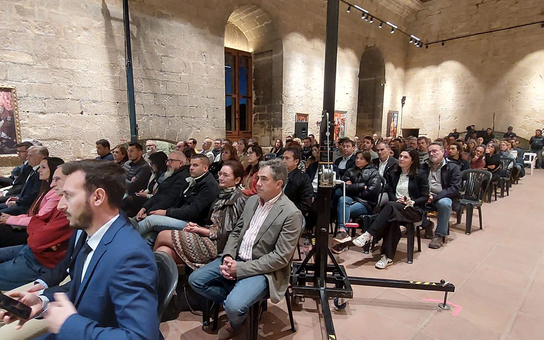 Más de un centenar de empresarios, agentes sociales y representantes políticos han participado. J.L.