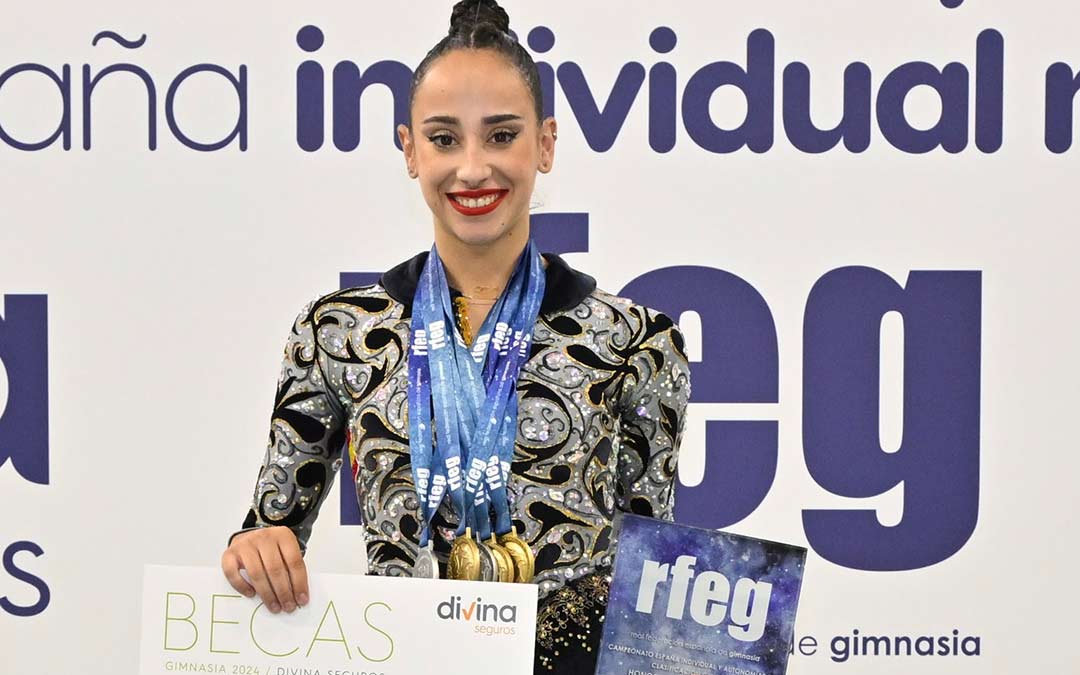 Alba Bautista, Campeona de España de Gimnasia Artística. / RFEG