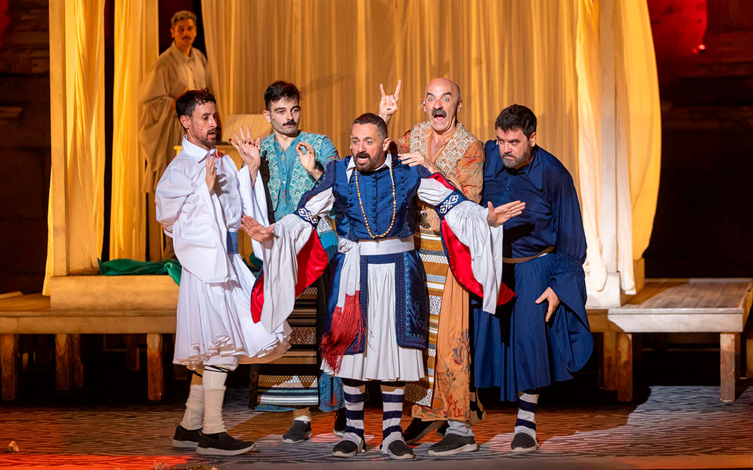 'La comedia de los errores' con Pepón Nieto, que recibirá el Premio Trovador. / Jero Morales