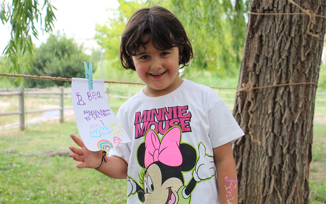 El Políglota Teatro se encargó del espacio infantil con pintacaras y lugar creativo. / B. Severino