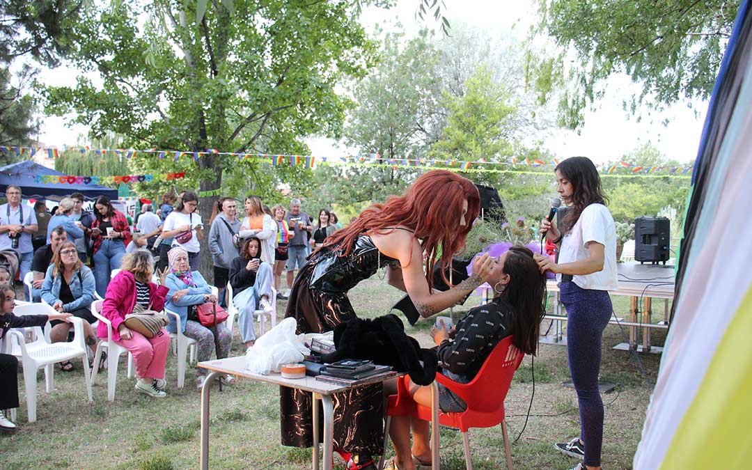 Taller de maquillaje drag con Victoria Carrot. / B. Severino