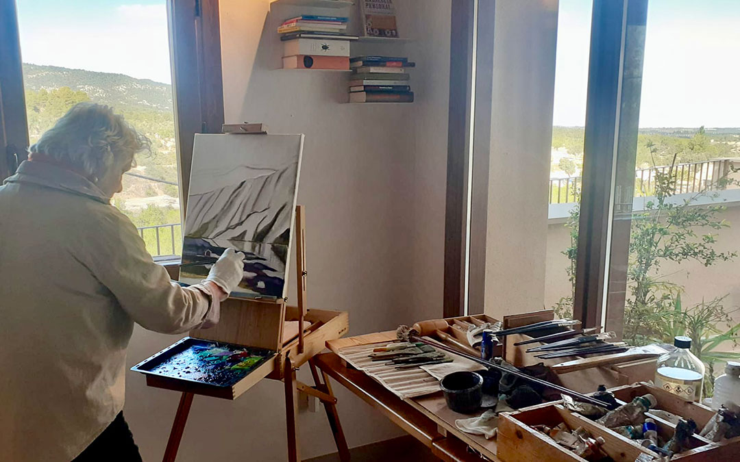 Maria van Heeswijk en acción con las vistas que da Filou. / L.C.