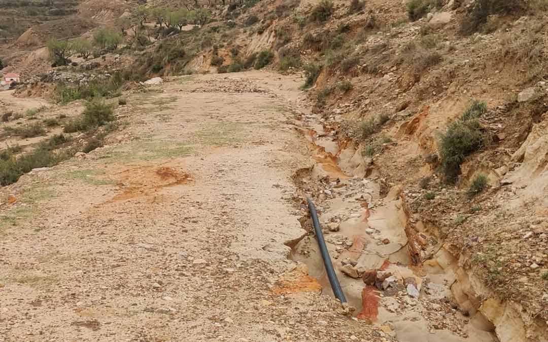 Daños en los caminos provocados por la tormenta./Ayto. Cañizar