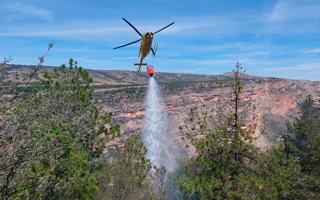 La unidad helitransportada de Alcorisa ha intervenido en el incendio./ Dispositivo INFOAR