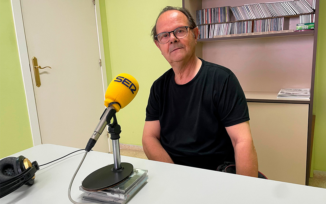 José Ballabriga en Radio Caspe./ S.F.