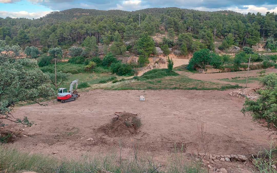 Obras de construcción de la depuradora de La Portellada. / Javier de Luna