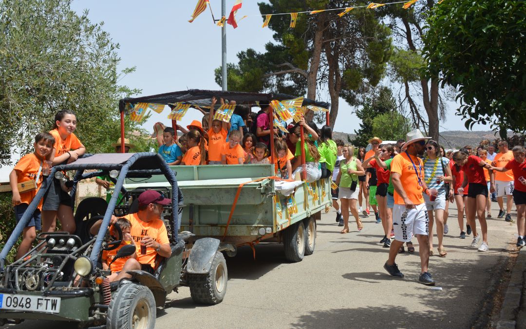 Puigmoreno vivió este viernes el primer día de sus fiestas./ C.O.