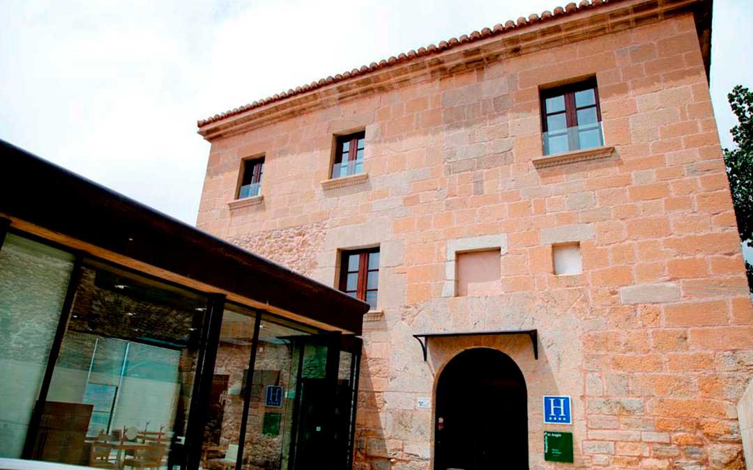 El Palacio o Casa Grande de Allepuz fue edificado en el siglo XVI / H.A.
