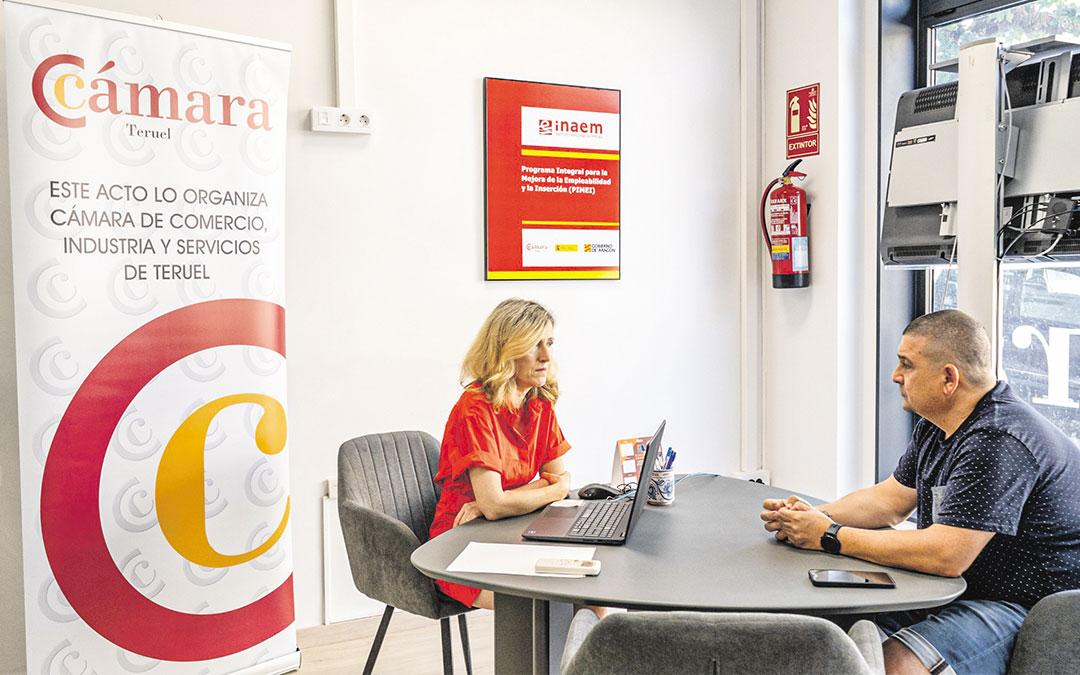 El programa realizó itinerarios individuales con acciones de orientación y acompañamiento./ L.C.