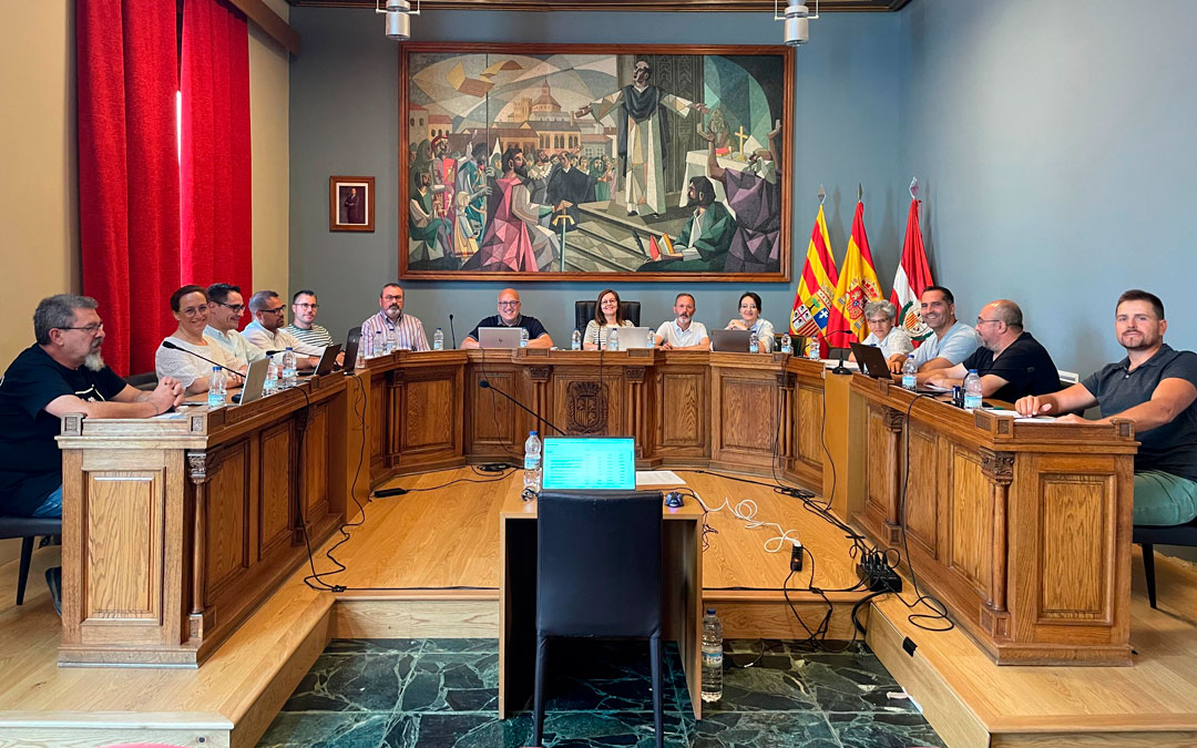 Imagen del pleno ordinario del mes de junio en Caspe/. S.F.