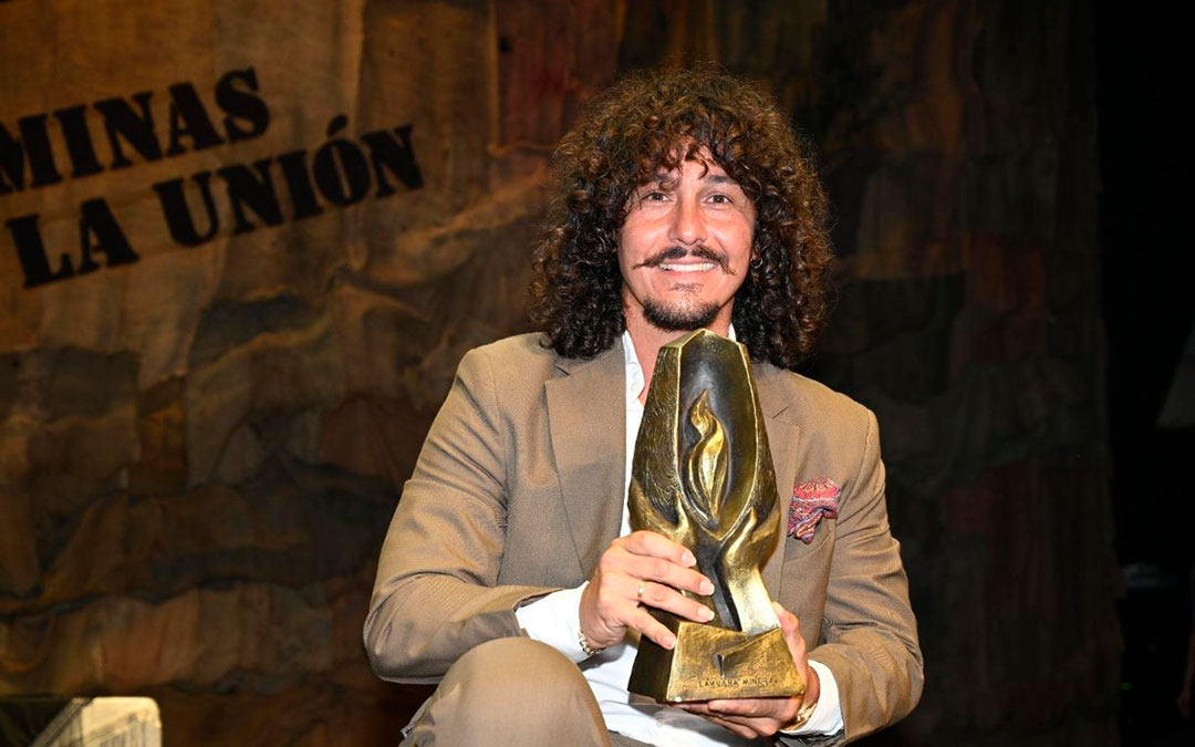 El cantaor Jesús Corbacho ganador de la Lámpara Minera en La Unión. / L.C.