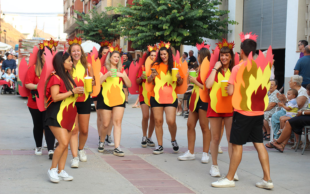 Carrozas en las fiestas de Híjar 2024. / B. Severino