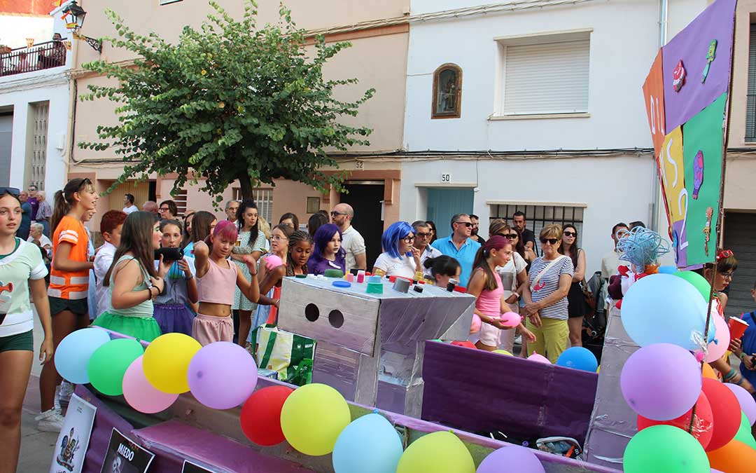 Carrozas en las fiestas de Híjar 2024. / B. Severino