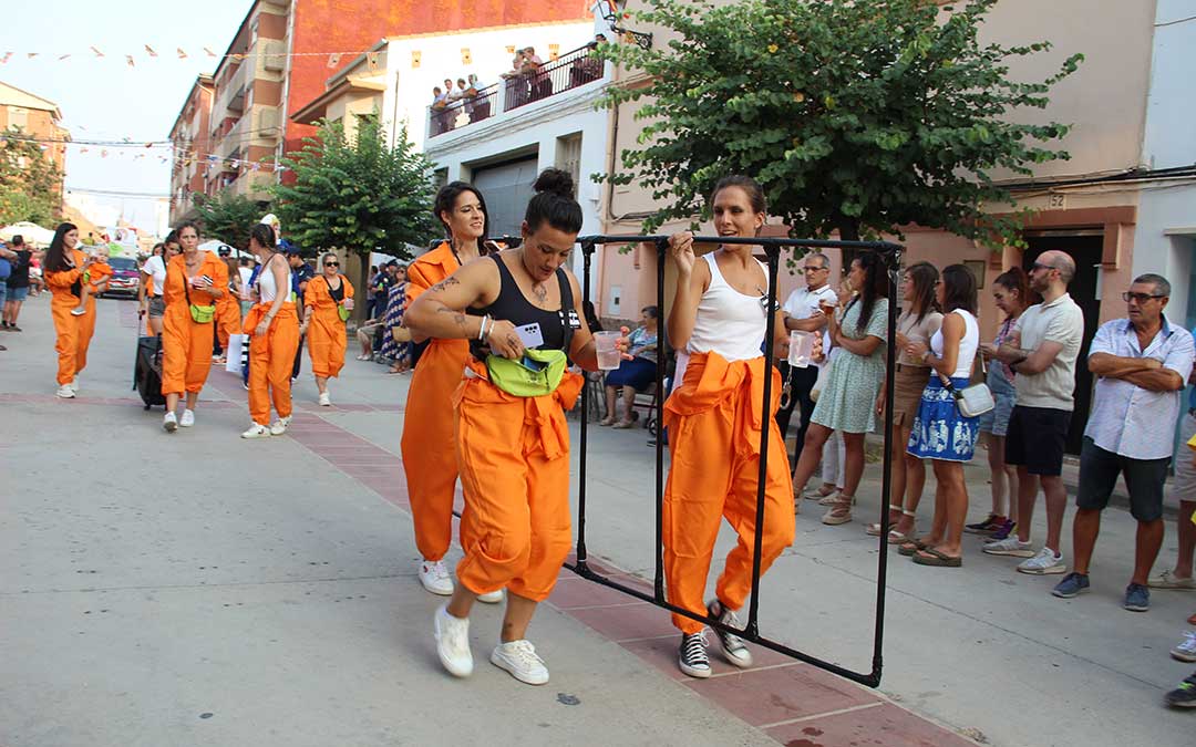 Carrozas en las fiestas de Híjar 2024. / B. Severino