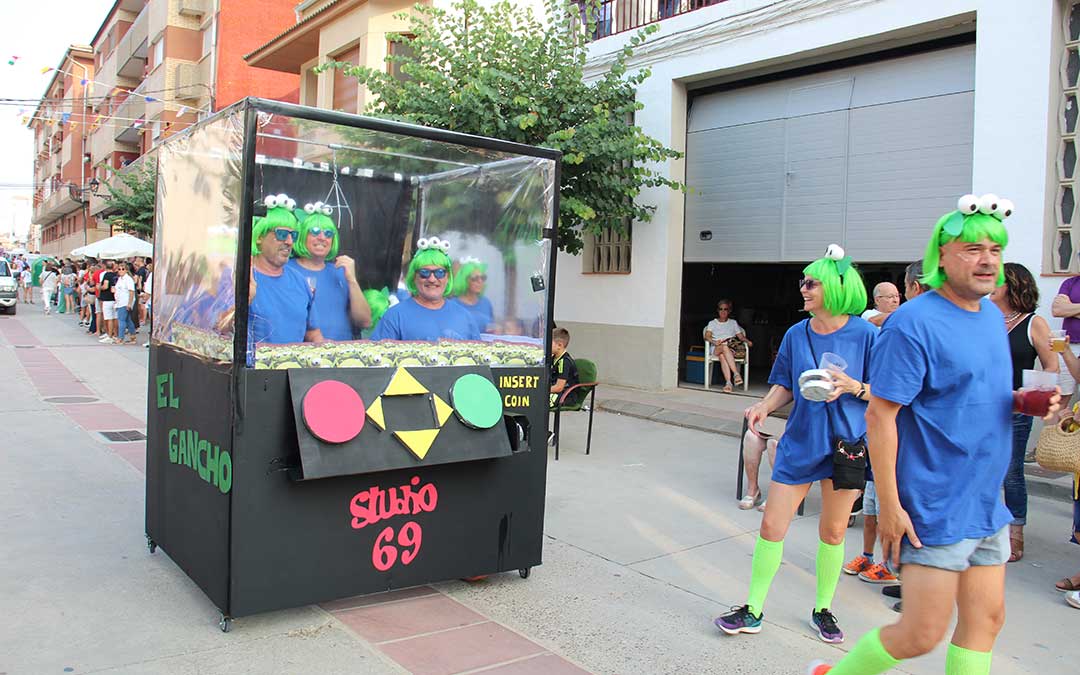 Carrozas en las fiestas de Híjar 2024. / B. Severino