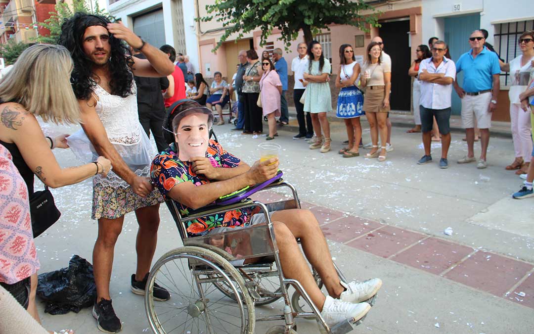 Carrozas en las fiestas de Híjar 2024. / B. Severino