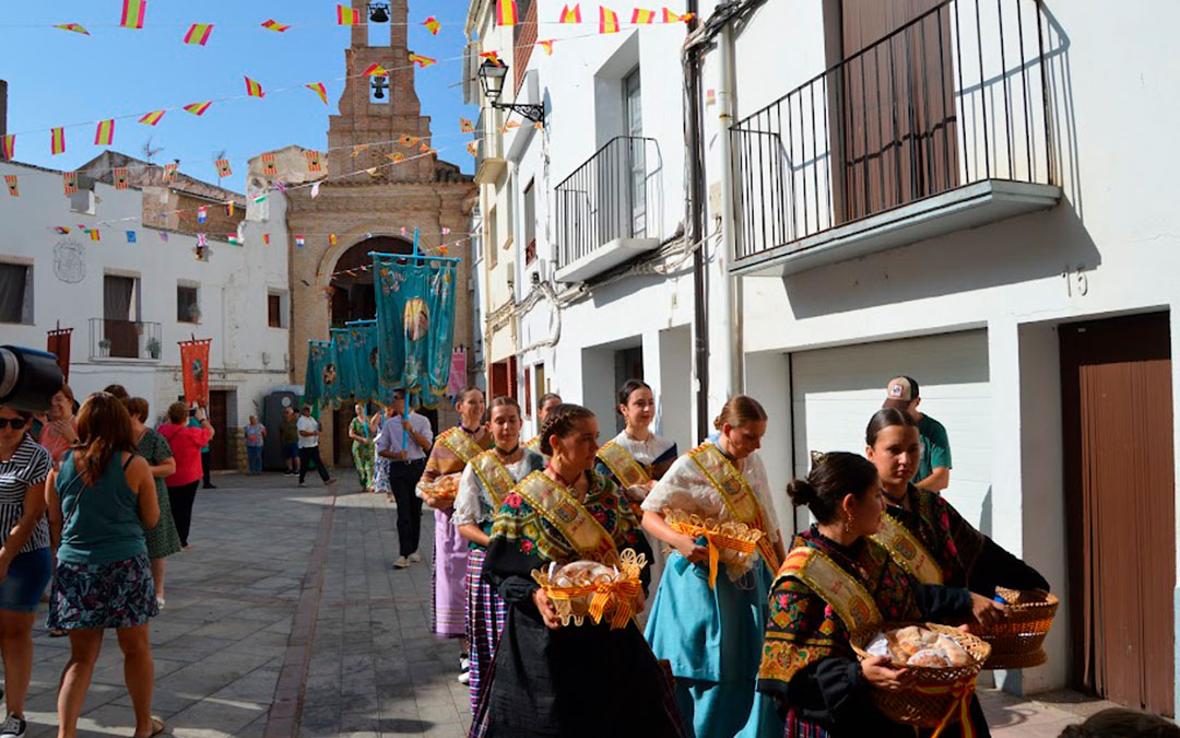 Procesión del Pan Bendito. / Manuel Forcada - EsHíjar