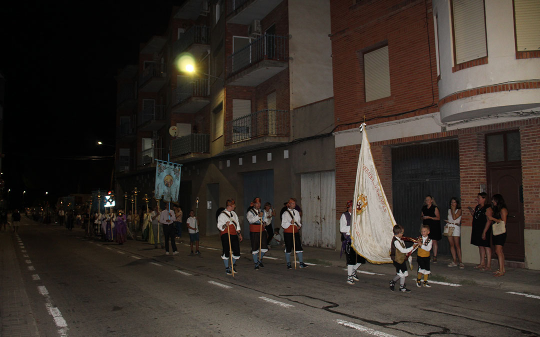 Rosario de Cristal en las fiestas de Híjar. / B. Severino