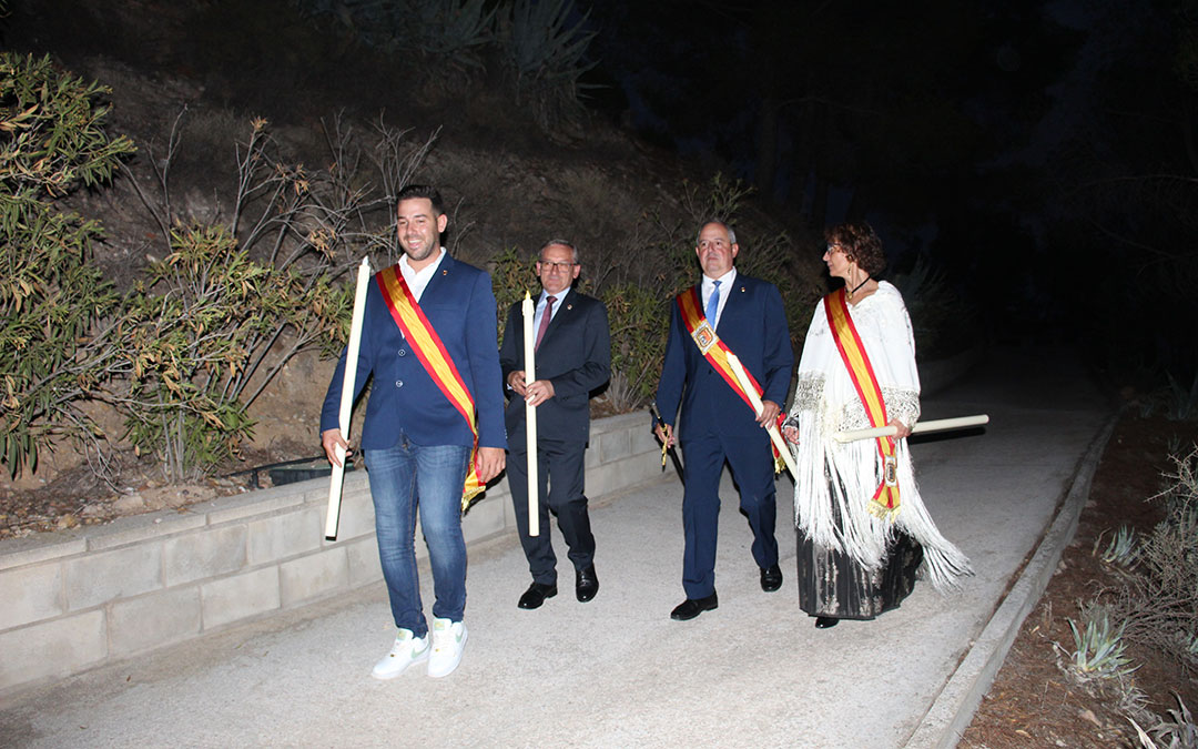 Rosario de Cristal en las fiestas de Híjar. / B. Severino