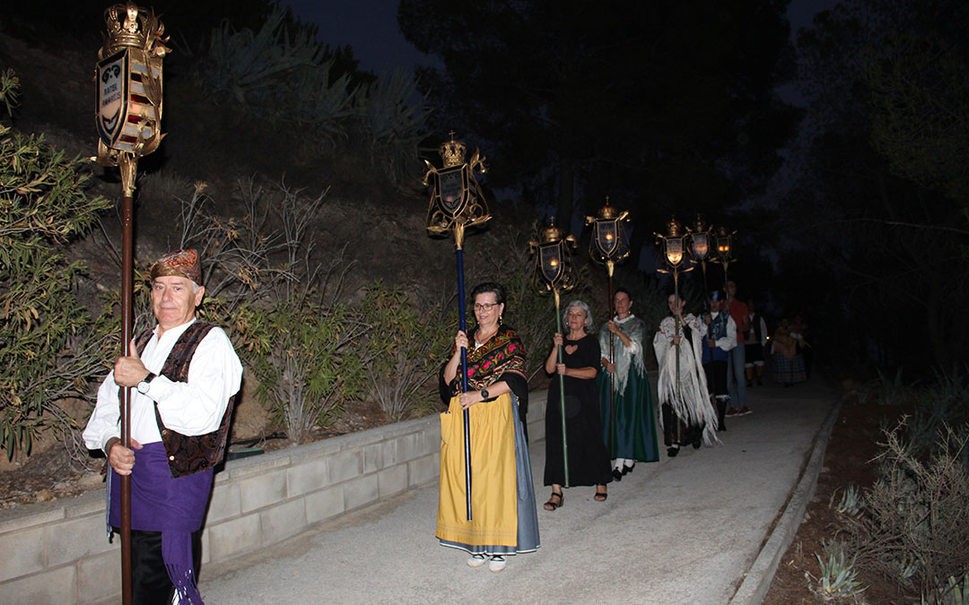 Rosario de Cristal en las fiestas de Híjar. / B. Severino