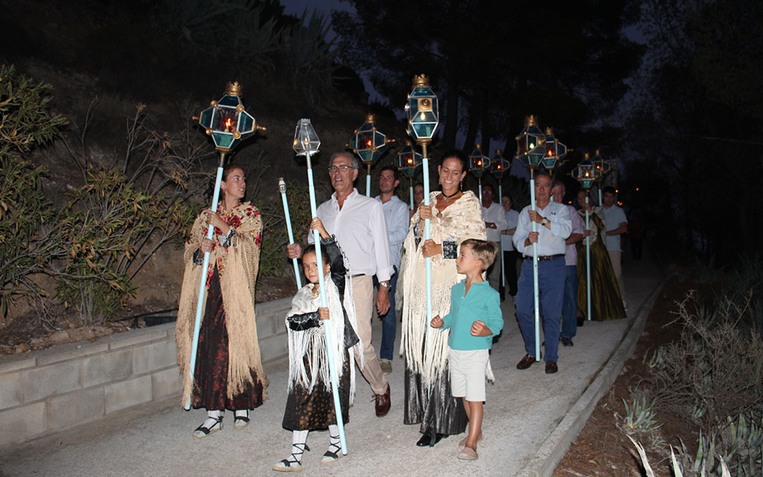 Rosario de Cristal en las fiestas de Híjar. / B. Severino