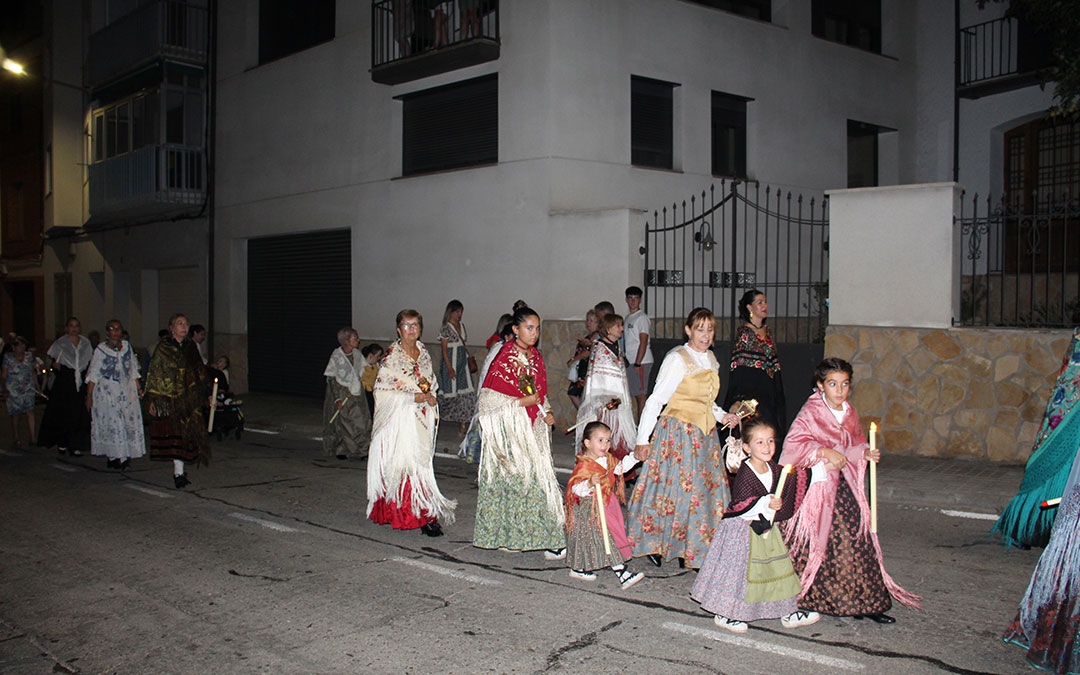 Rosario de Cristal en las fiestas de Híjar. / B. Severino