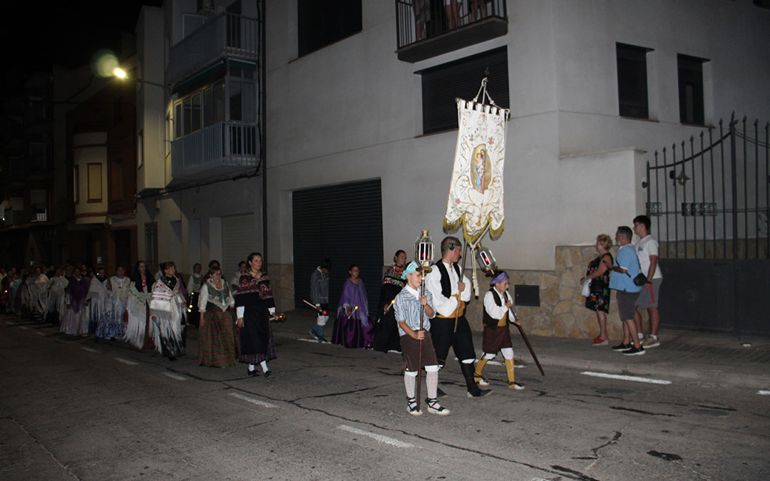 Rosario de Cristal en las fiestas de Híjar. / B. Severino