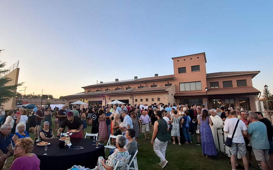 Inauguración del nuevo Hotel Villa de Estercuel./ Bimarjus