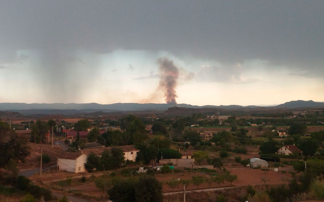 Imágenes del incencio de Calanda./ L.C.