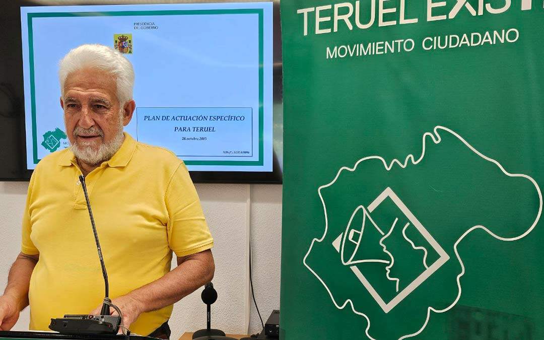 Manolo Gimeno este jueves en rueda de prensa./Teruel Existe